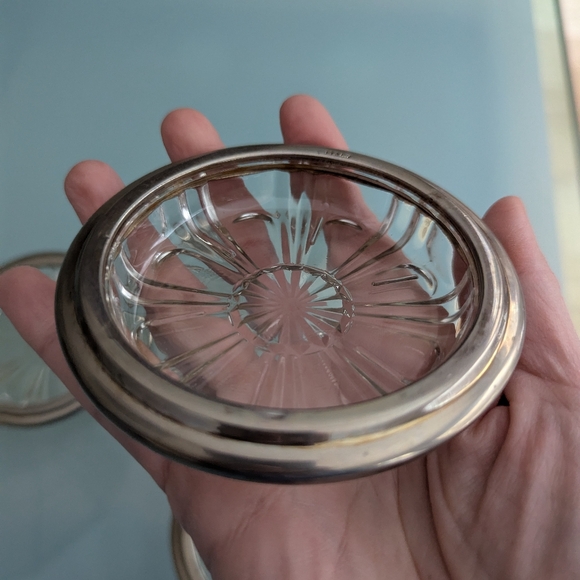 Vintage Coasters, Italian Silver Glass Crystal Coasters, Set of 4 Bar Decor - Picture 7 of 17